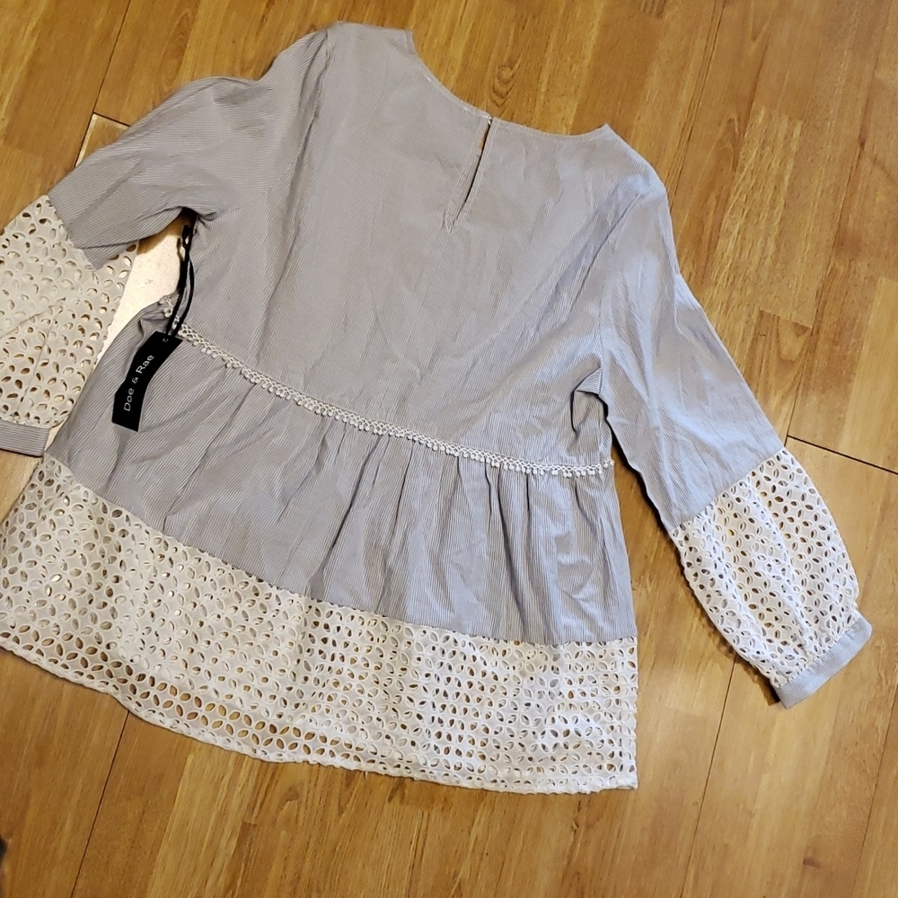 NWT Doe & Rae striped eyelet top sz large - Picture 3 of 3